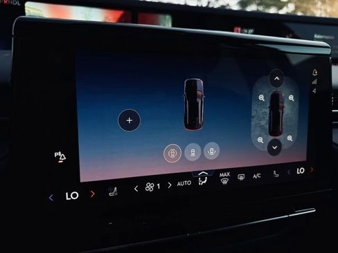 New 2026 Lincoln Nautilus Premier w/ Equipment Group 102A AWD/4WD image 41