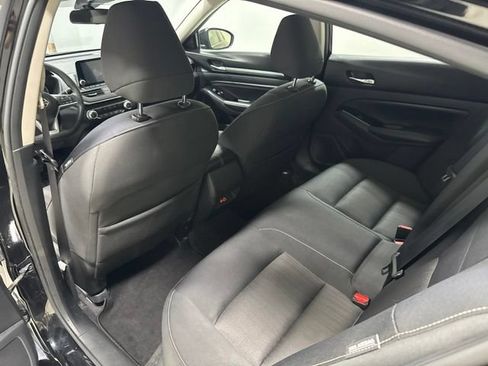 Used 2021 Nissan Altima 2.5 SV AWD/4WD image 14