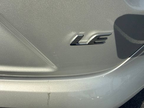 Used 2024 Toyota Corolla LE FWD image 5