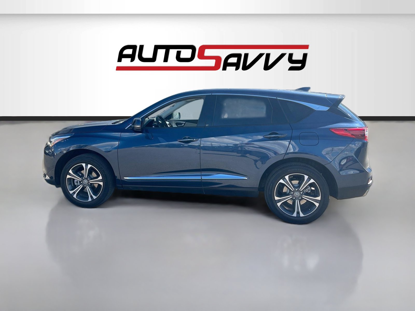 Used 2025 Acura RDX w/ Technology Package AWD/4WD image 4