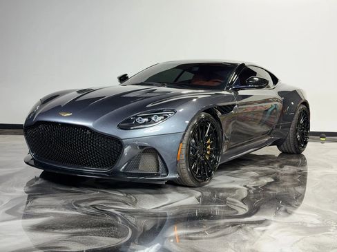 Used 2019 Aston Martin DBS Superleggera image 7
