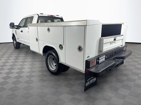 Used 2022 Ford F350 XL w/ Power Equipment Group AWD/4WD image 5
