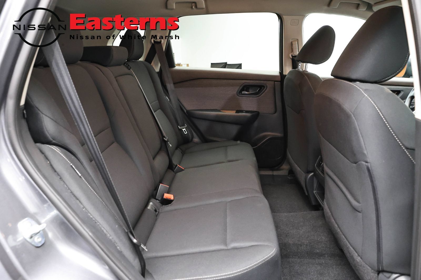 Used 2023 Nissan Rogue S AWD/4WD image 23