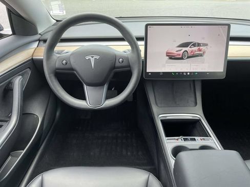 Used 2023 Tesla Model 3 Standard Range RWD image 12