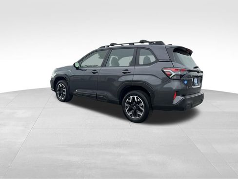 Certified 2025 Subaru Forester image 6