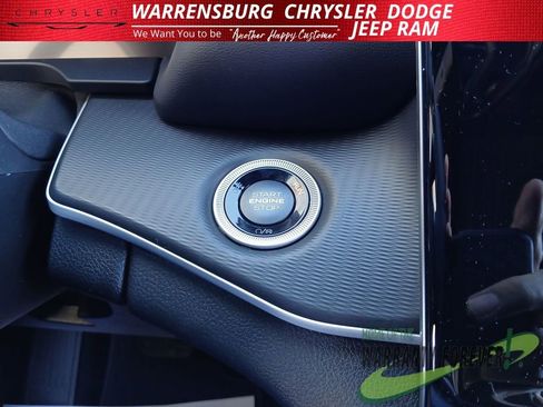 New 2026 Jeep Grand Cherokee Laredo image 29