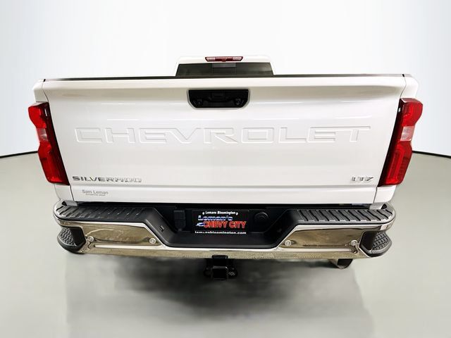 Used 2024 Chevrolet Silverado 3500 LTZ w/ LTZ Convenience Package AWD/4WD image 29