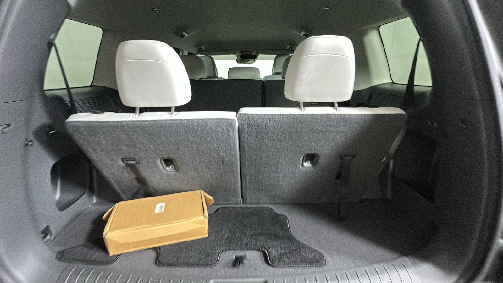Used 2024 Hyundai Santa Fe SE FWD image 35