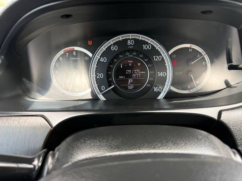 Used 2014 Honda Accord EX image 31