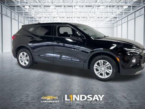 Used 2021 Chevrolet Blazer LT AWD/4WD image 3