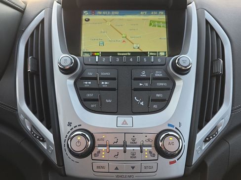 Used 2017 GMC Terrain Denali image 9