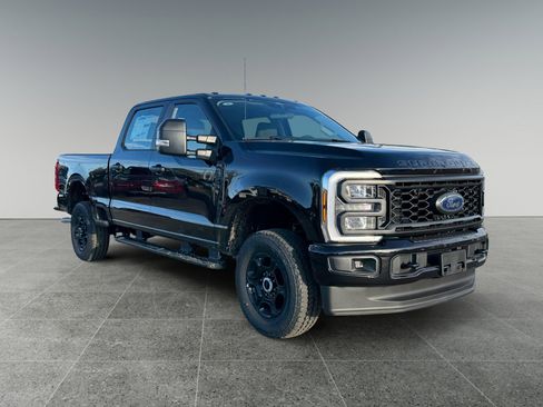 New 2026 Ford F250 XL w/ STX Appearance Package image 7