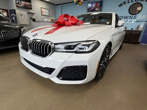 Used 2021 BMW 530i xDrive image 17