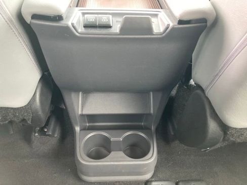 Certified 2024 Toyota Sienna XLE image 21