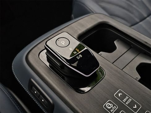 Certified 2024 Nissan Ariya AWD image 26