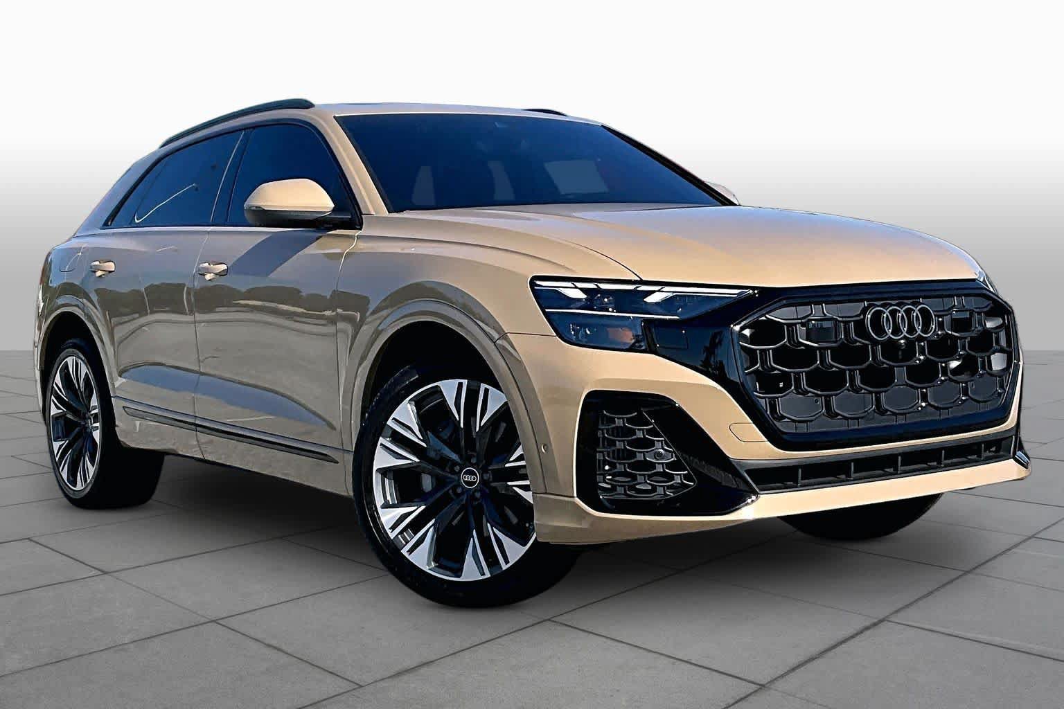 Used 2025 Audi Q8 Premium Plus AWD/4WD image 3