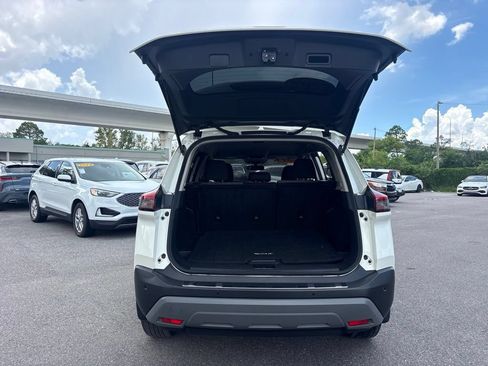 Used 2023 Nissan Rogue SV FWD image 13