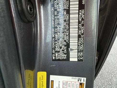 Used 2011 Toyota Corolla LE FWD image 16