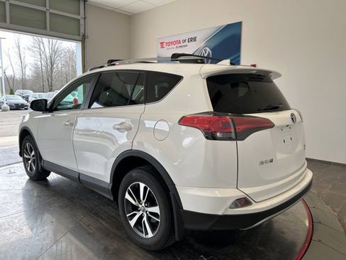 Used 2018 Toyota RAV4 XLE w/ Plus Extra Value Package image 4