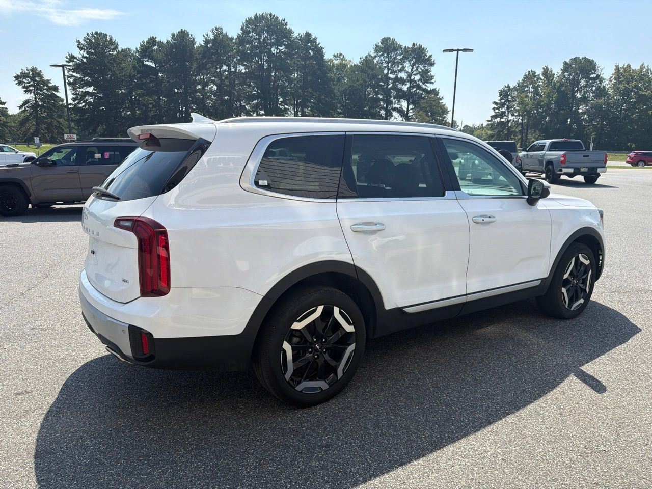 Used 2024 Kia Telluride S w/ S Sunroof Package AWD/4WD image 10