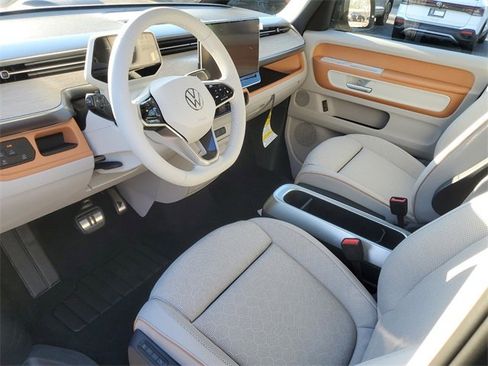 New 2025 Volkswagen ID. Buzz 1st Edition image 18