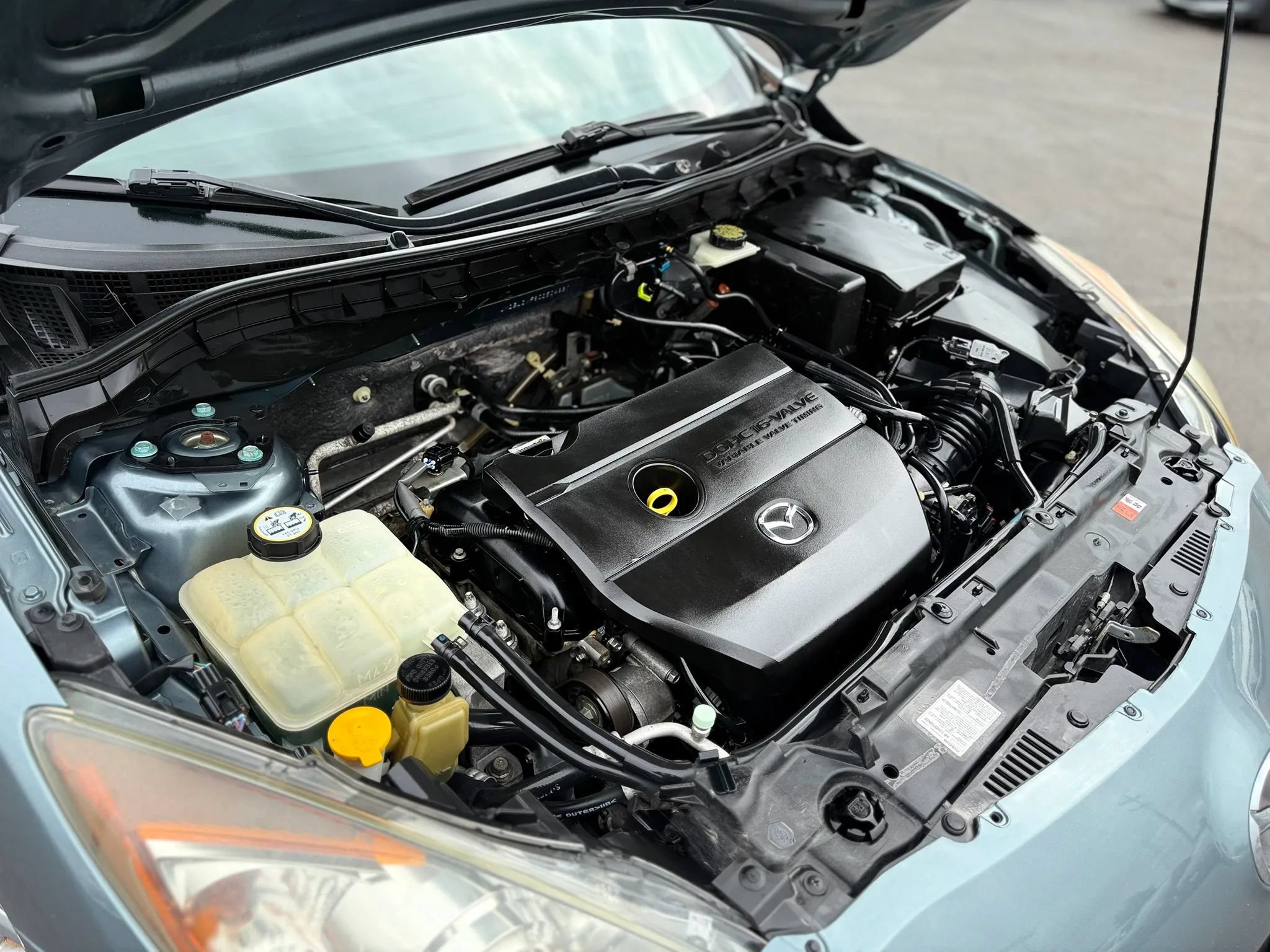 Used 2012 MAZDA MAZDA3 i Touring FWD image 9