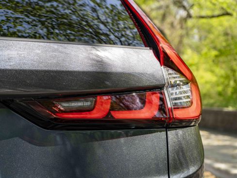 Used 2025 Honda CR-V Sport-L image 13