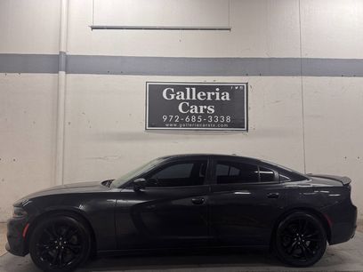 Used 2018 Dodge Charger SXT w/ Blacktop Package