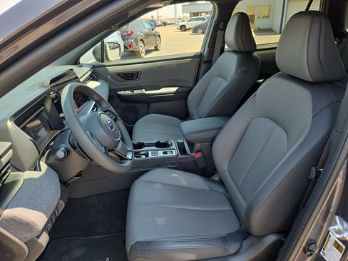 Used 2026 Subaru Outback Premium AWD/4WD image 16