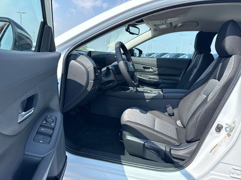 New 2027 Nissan Sentra SV FWD image 10