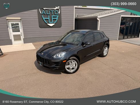 Used 2018 Porsche Macan S AWD/4WD image 2