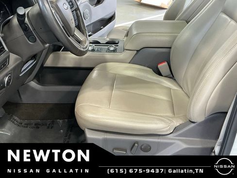 Used 2021 Ford Expedition XLT AWD/4WD image 20