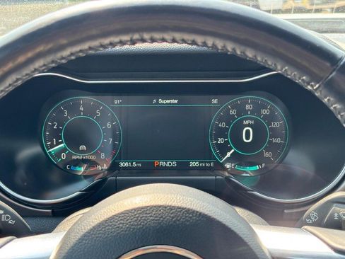 Used 2022 Ford Mustang GT Premium w/ Equipment Group 401A RWD image 19