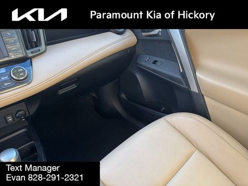 Used 2013 Toyota RAV4 Limited image 26