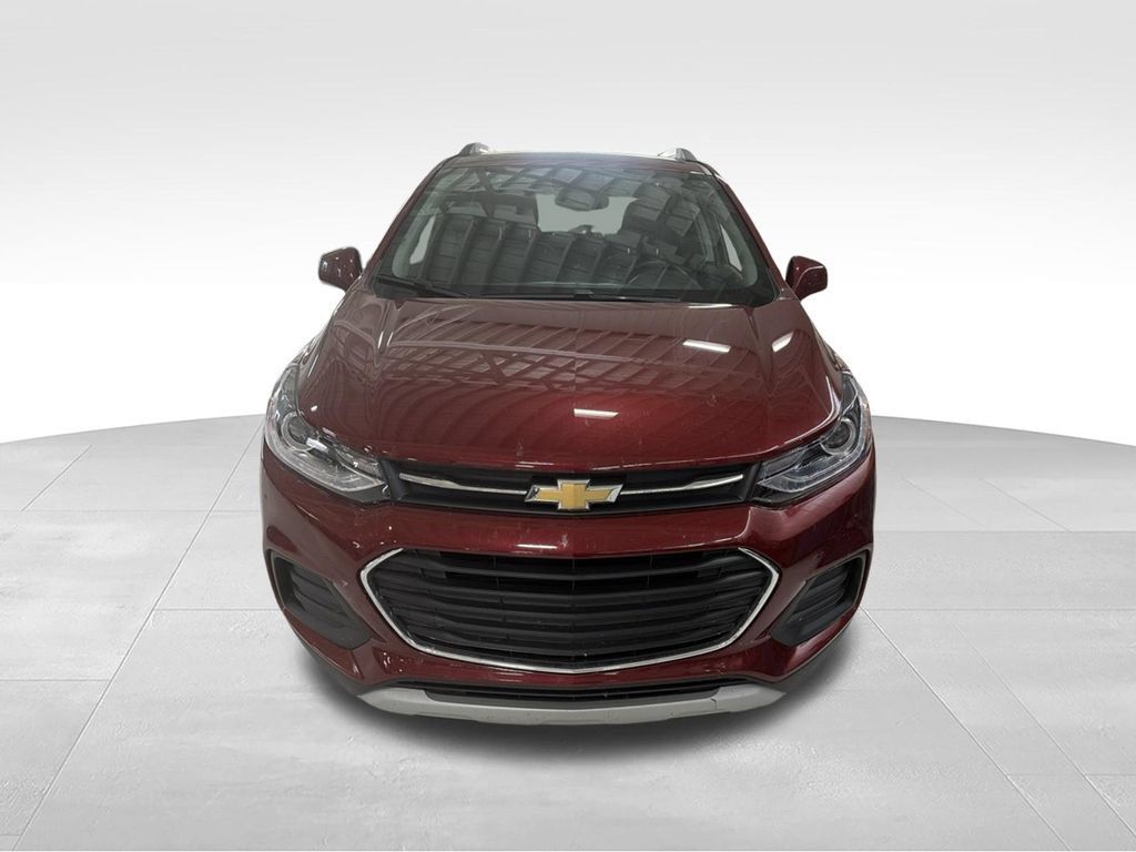 Used 2021 Chevrolet Trax LT w/ Driver Confidence Package AWD/4WD image 5