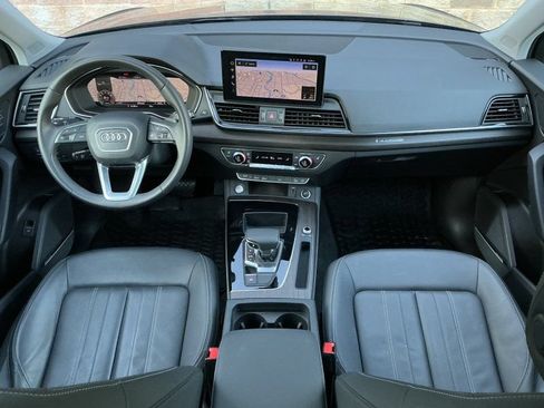 Used 2023 Audi Q5 2.0T Premium Plus w/ Premium Plus Package AWD/4WD image 14