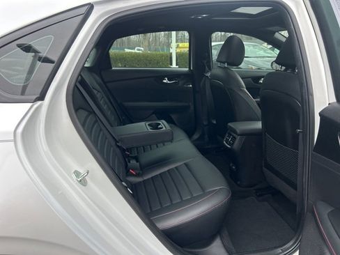 Used 2023 Kia Forte GT w/ GT2 Package image 15