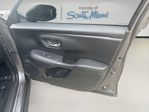 Used 2024 Honda HR-V LX image 32