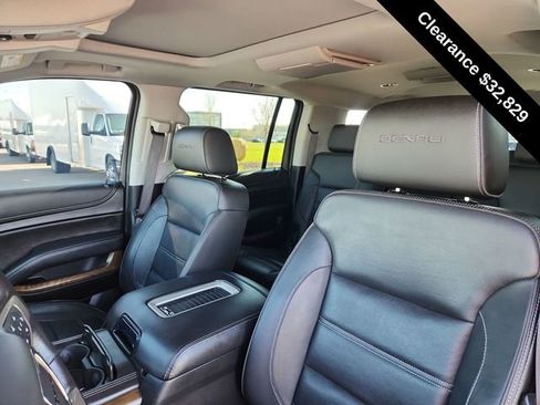 Used 2019 GMC Yukon XL Denali w/ Denali Ultimate Package image 18