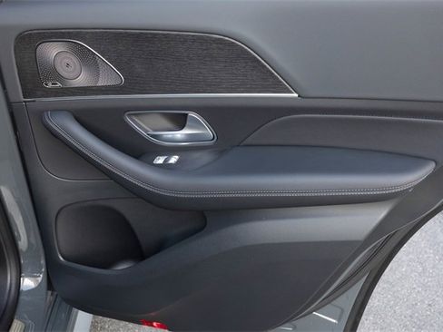 New 2026 Mercedes-Benz GLE 450 GLE 450 image 16