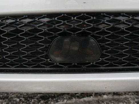 Used 2024 Chrysler Pacifica Touring-L image 75