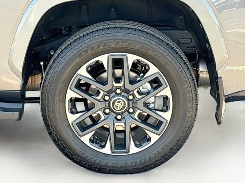 Certified 2025 Toyota Sequoia Limited AWD/4WD image 32