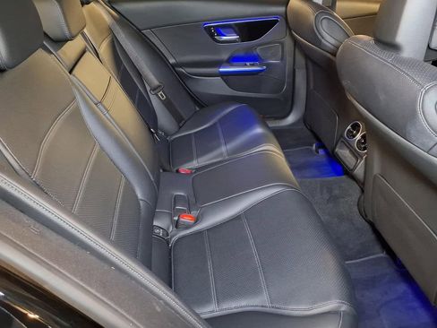 Used 2022 Mercedes-Benz C 300 Sedan image 21