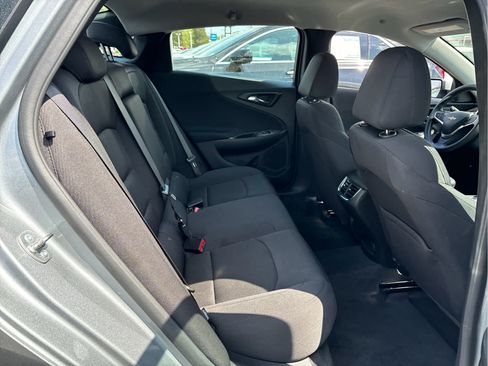 Used 2024 Chevrolet Malibu LT FWD image 21
