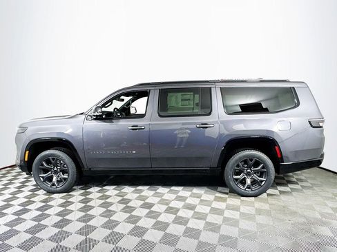 New 2026 Jeep Grand Wagoneer L Limited w/ Premium Group II AWD/4WD image 4