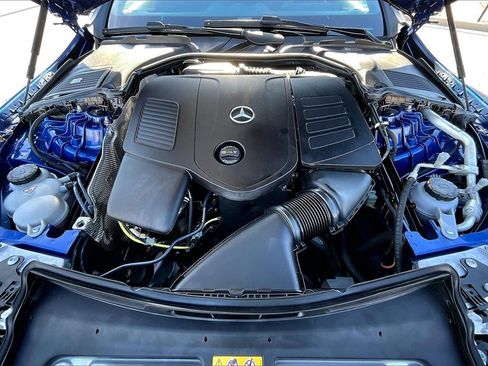 Used 2025 Mercedes-Benz CLE 300 4MATIC Coupe image 10