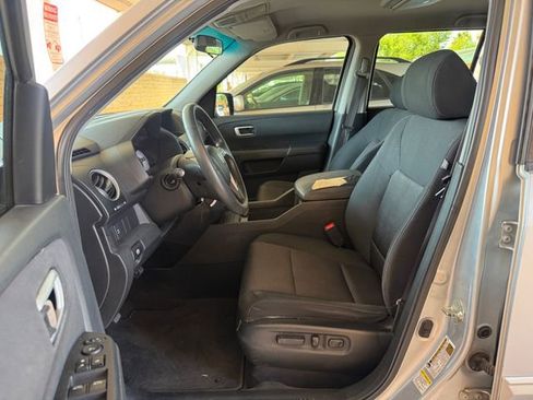 Used 2010 Honda Pilot EX image 20