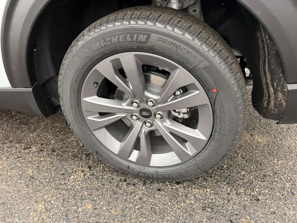 New 2026 Ford Explorer Active w/ Active Comfort Package AWD/4WD image 33