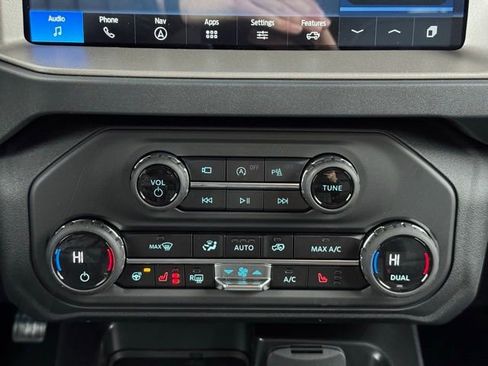 New 2026 Ford Bronco Outer Banks image 13