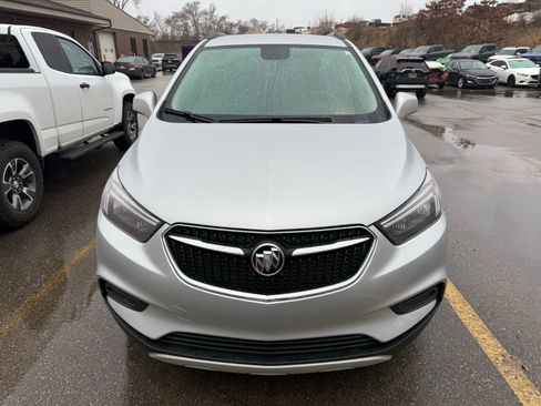 Used 2022 Buick Encore Preferred w/ Safety Package image 6